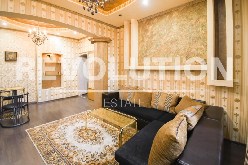 Под наем 2-СТАЕН, град София, Център • 850 € • 47637904 1 — Holmes.bg Под наем 2-СТАЕН, град София, Център • 850 € • 47637904 1