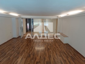 ОФИС, 77 m2 - Holmes.bg ОФИС, 77 m2
