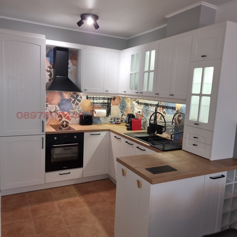 Дава под наем 2-СТАЕНград Варна, Левски 1