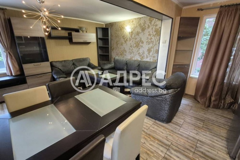 Под наем 2-СТАЕН, град София, в.з.Киноцентъра • 800 € • 53409030 1 — Holmes.bg Под наем 2-СТАЕН, град София, в.з.Киноцентъра • 800 € • 53409030 1