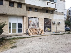 Обява Дава под наем МАГАЗИН,град Плевен, Широк център