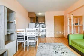 Обява Дава под наем 2-СТАЕН,град София, Хладилника