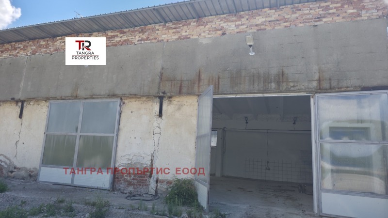 Под наем ПРОМ. ПОМЕЩЕНИЕ, град Перник, Изток • 840 € / 1642.90 лв. • 91093155 1 — Holmes.bg Под наем ПРОМ. ПОМЕЩЕНИЕ, град Перник, Изток • 840 € / 1642.90 лв. • 91093155 1