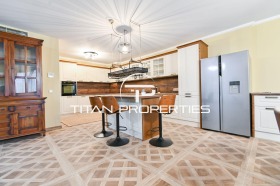 4-СТАЕН, 240 m2 - Holmes.bg 4-СТАЕН, 240 m2