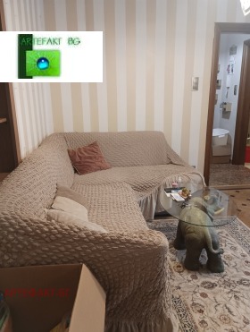 Обява Дава под наем 3-СТАЕН,град София, Център