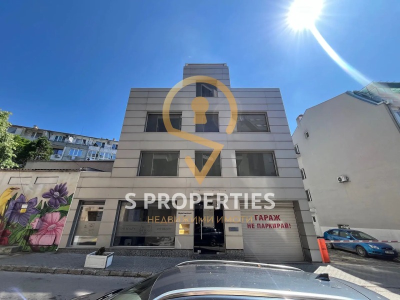 Под наем ОФИС, град Варна, Център • 2200 € • 42180279 1 — Holmes.bg Под наем ОФИС, град Варна, Център • 2200 € • 42180279 1