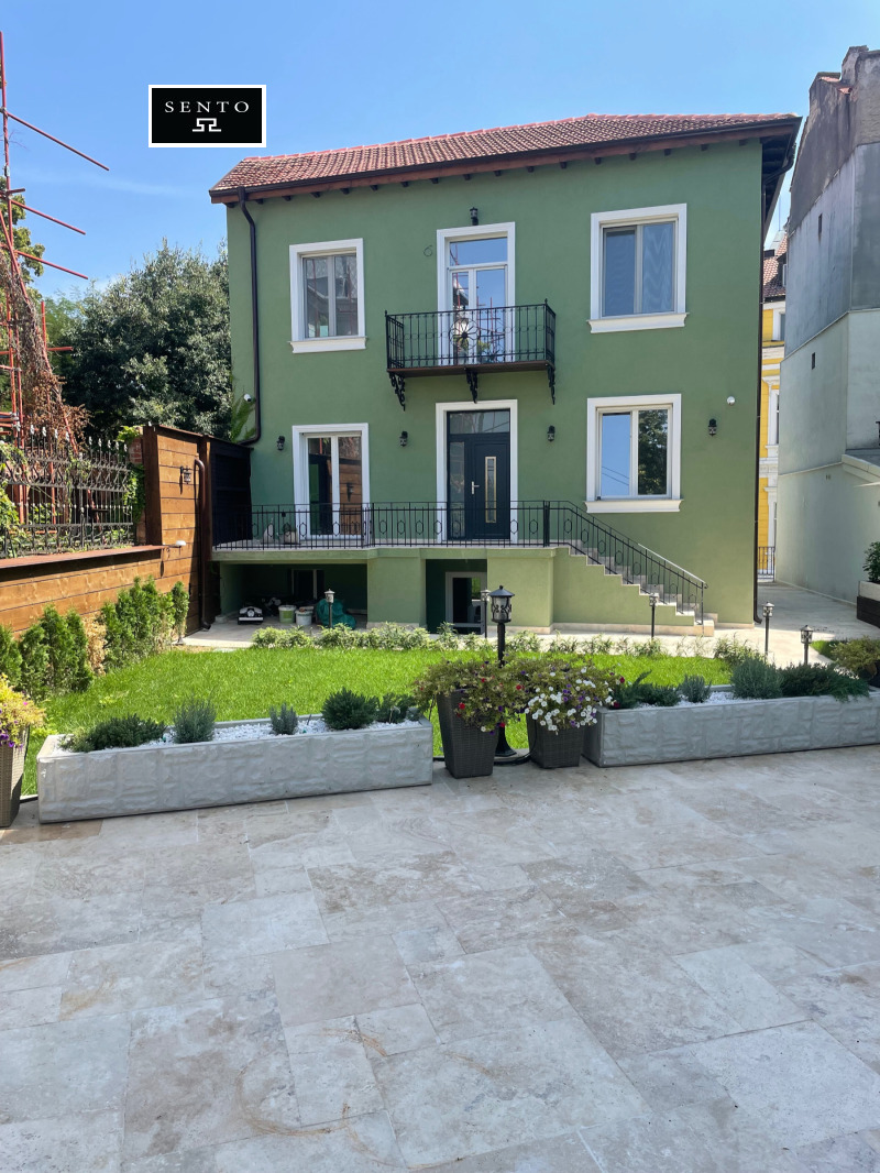 Под наем КЪЩА, град Русе, Център • 3000 € • 80604042 1 — Holmes.bg Под наем КЪЩА, град Русе, Център • 3000 € • 80604042 1