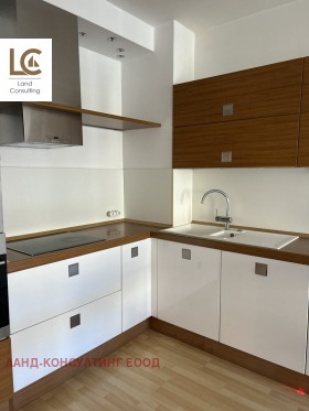 Обява Дава под наем 4-СТАЕН,град София, Център