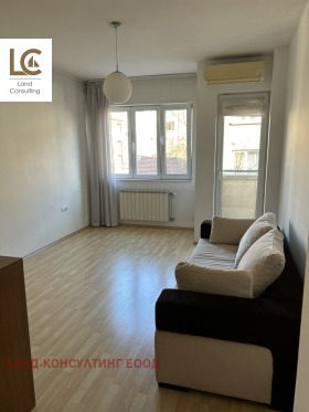 Обява Дава под наем 4-СТАЕН,град София, Център>