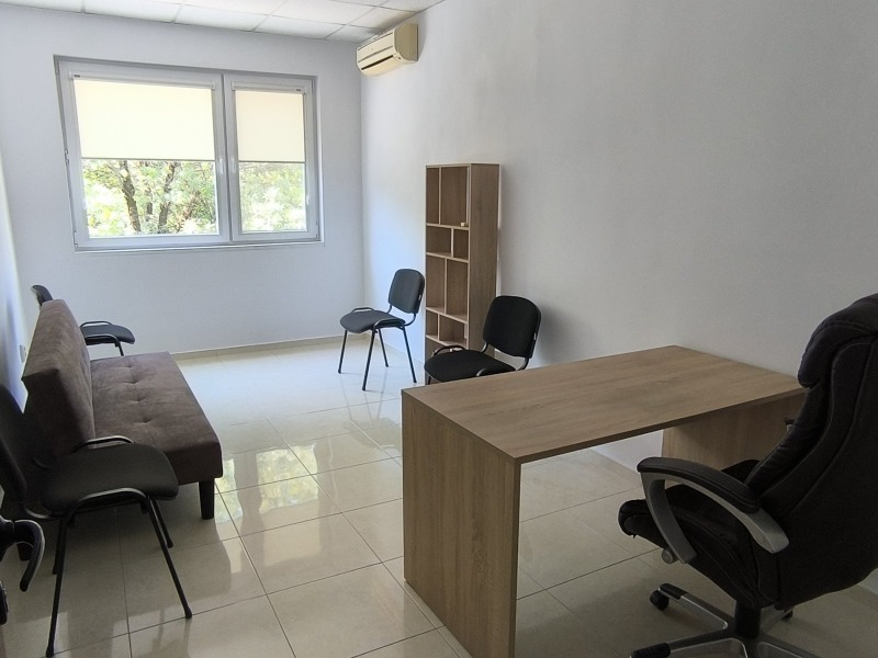 Под наем ОФИС, град София, Света Троица • 230 € / 449.84 лв. • 37345113 1 — Holmes.bg Под наем ОФИС, град София, Света Троица • 230 € / 449.84 лв. • 37345113 1