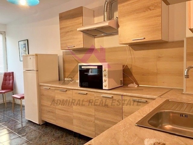 Под наем 2-СТАЕН, град Варна, ВИНС-Червен площад • 450 € / 880.12 лв. • 75310511 1 — Holmes.bg Под наем 2-СТАЕН, град Варна, ВИНС-Червен площад • 450 € / 880.12 лв. • 75310511 1