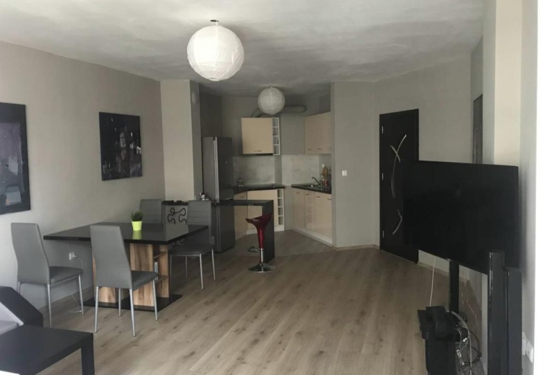 Под наем 2-СТАЕН, град Бургас, Меден рудник - зона А • 450 € • 25742969 1 — Holmes.bg Под наем 2-СТАЕН, град Бургас, Меден рудник - зона А • 450 € • 25742969 1