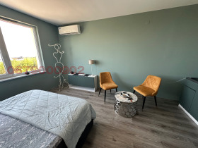 Обява Дава под наем ЕТАЖ ОТ КЪЩА,град Варна, м-т Пчелина