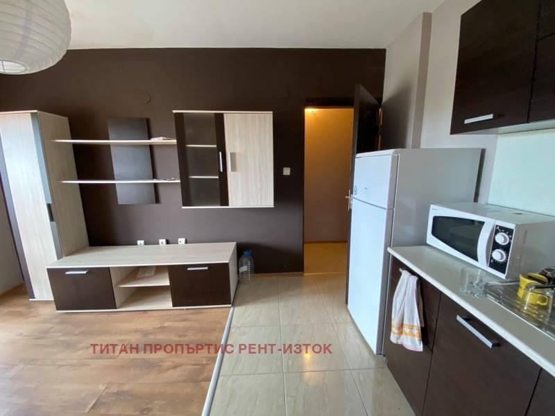 Под наем 2-СТАЕН, град Бургас, Сарафово • 700 лв. / 357.90 € • 88910955 1 — Holmes.bg Под наем 2-СТАЕН, град Бургас, Сарафово • 700 лв. / 357.90 € • 88910955 1