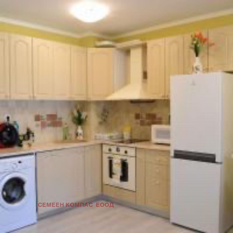 Под наем 2-СТАЕН, град Пловдив, Център • 950 лв. / 485.73 € • 62415570 1 — Holmes.bg Под наем 2-СТАЕН, град Пловдив, Център • 950 лв. / 485.73 € • 62415570 1