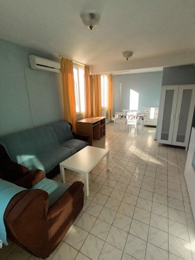 2-СТАЕН, 61 m2 - Holmes.bg 2-СТАЕН, 61 m2