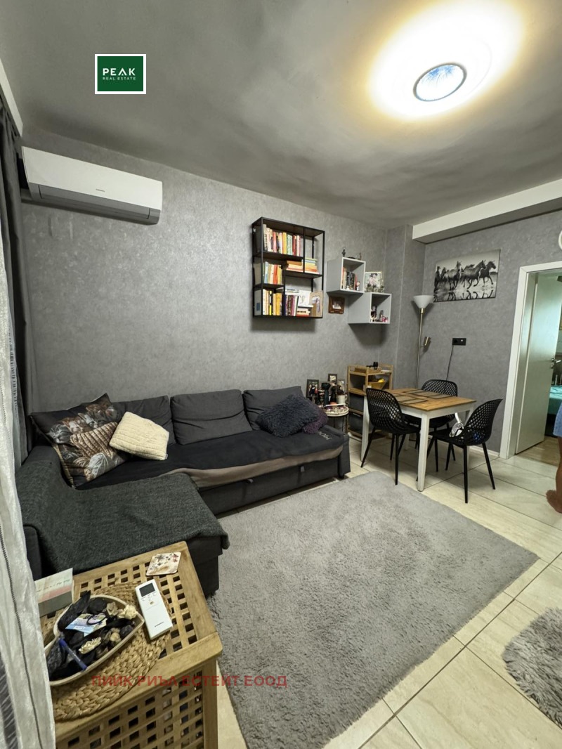 Под наем 4-СТАЕН, град София, Център • 1300 € / 2542.58 лв. • 23992077 1 — Holmes.bg Под наем 4-СТАЕН, град София, Център • 1300 € / 2542.58 лв. • 23992077 1
