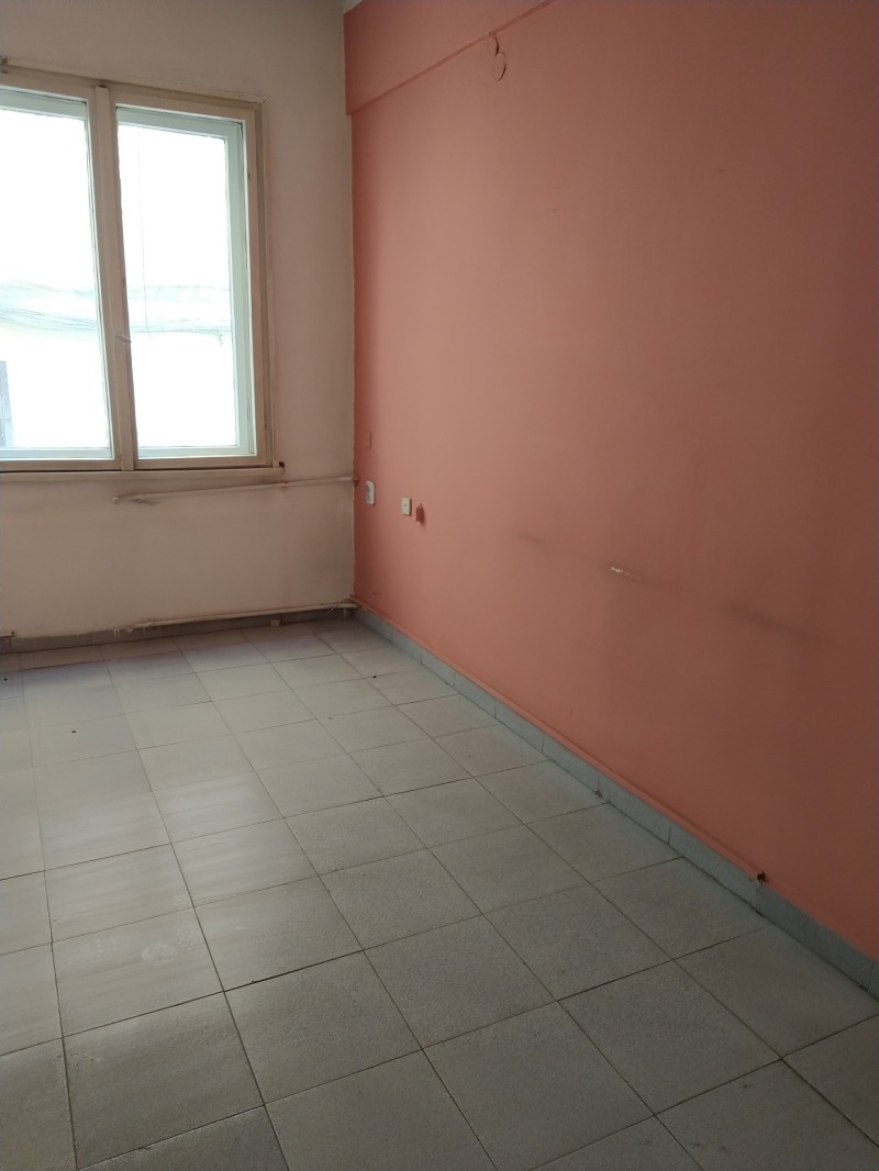 Под наем ОФИС, град София, Център • 600 € / 1173.50 лв. • 43612540 1 — Holmes.bg Под наем ОФИС, град София, Център • 600 € / 1173.50 лв. • 43612540 1