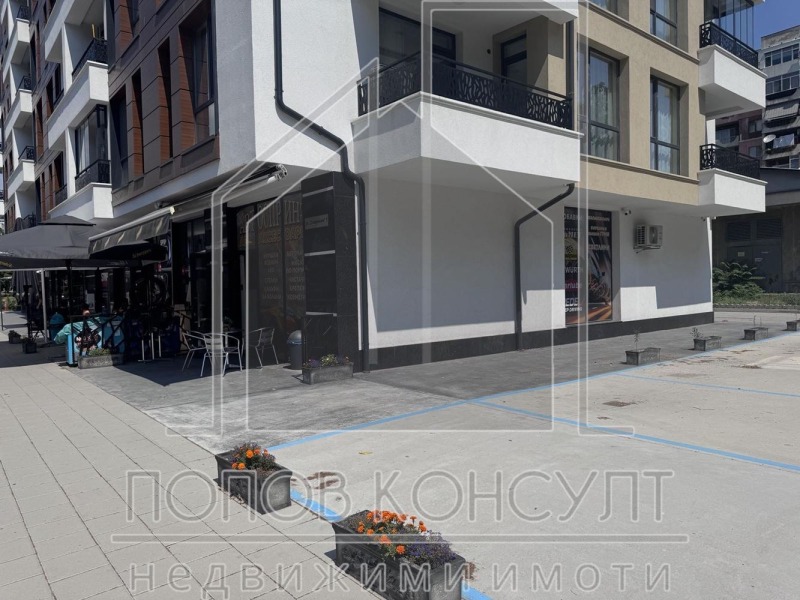 Под наем МАГАЗИН, град Пловдив, Тракия • 1500 € • 30637770 1 — Holmes.bg Под наем МАГАЗИН, град Пловдив, Тракия • 1500 € • 30637770 1