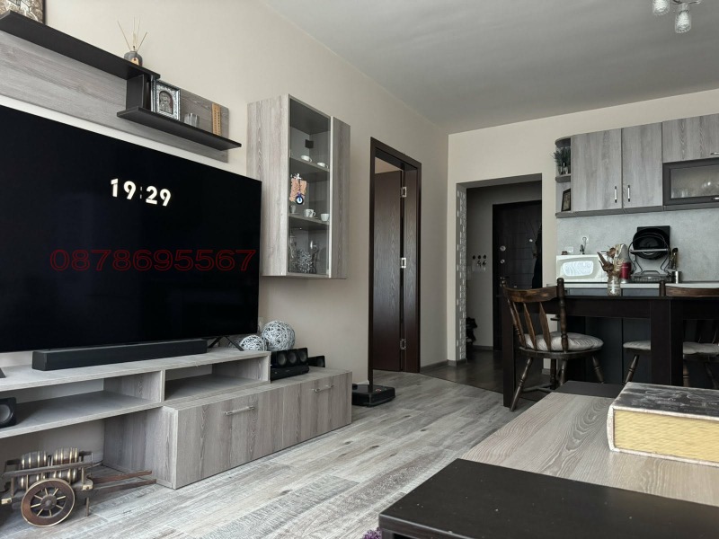 Под наем 2-СТАЕН, град Пазарджик, Идеален център • 270 € / 528.07 лв. • 89190070 1 — Holmes.bg Под наем 2-СТАЕН, град Пазарджик, Идеален център • 270 € / 528.07 лв. • 89190070 1