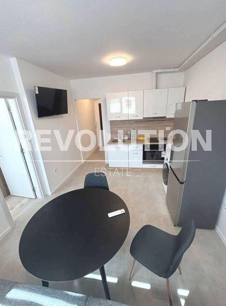 Под наем 2-СТАЕН, град Варна, к.к. Св.Св. Константин и Елена • 325 € / 635.64 лв. • 68072745 1 — Holmes.bg Под наем 2-СТАЕН, град Варна, к.к. Св.Св. Константин и Елена • 325 € / 635.64 лв. • 68072745 1