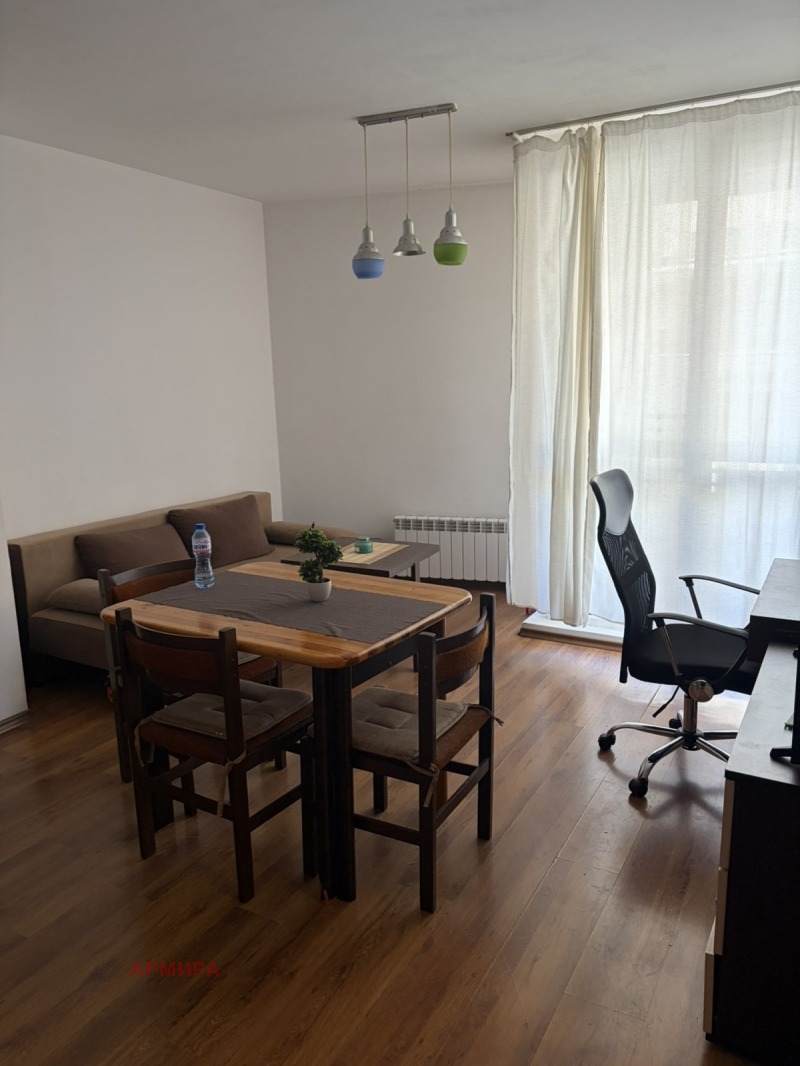 Под наем 2-СТАЕН, град София, Красно село • 500 € / 977.91 лв. • 93710685 1 — Holmes.bg Под наем 2-СТАЕН, град София, Красно село • 500 € / 977.91 лв. • 93710685 1