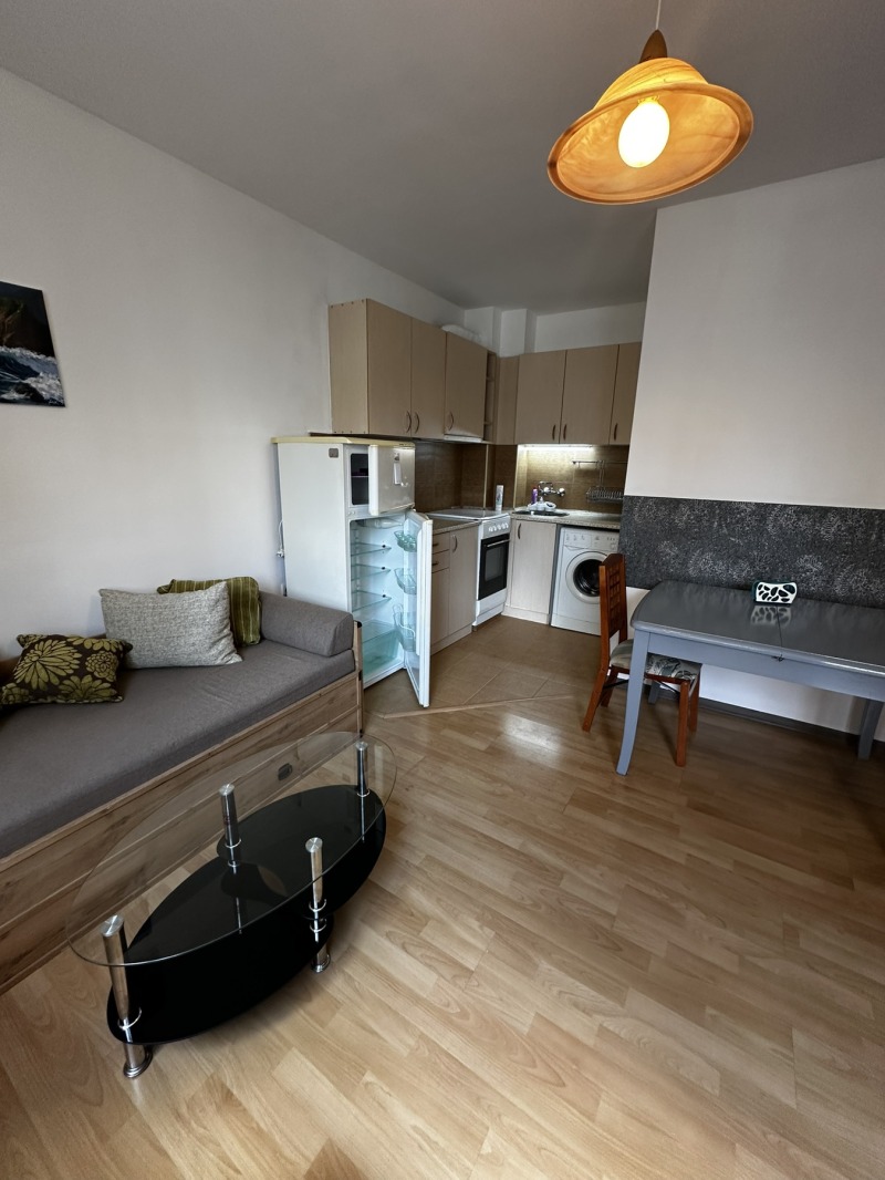 Под наем 2-СТАЕН, град Варна, Колхозен пазар • 360 € / 704.10 лв. • 80304358 1 — Holmes.bg Под наем 2-СТАЕН, град Варна, Колхозен пазар • 360 € / 704.10 лв. • 80304358 1