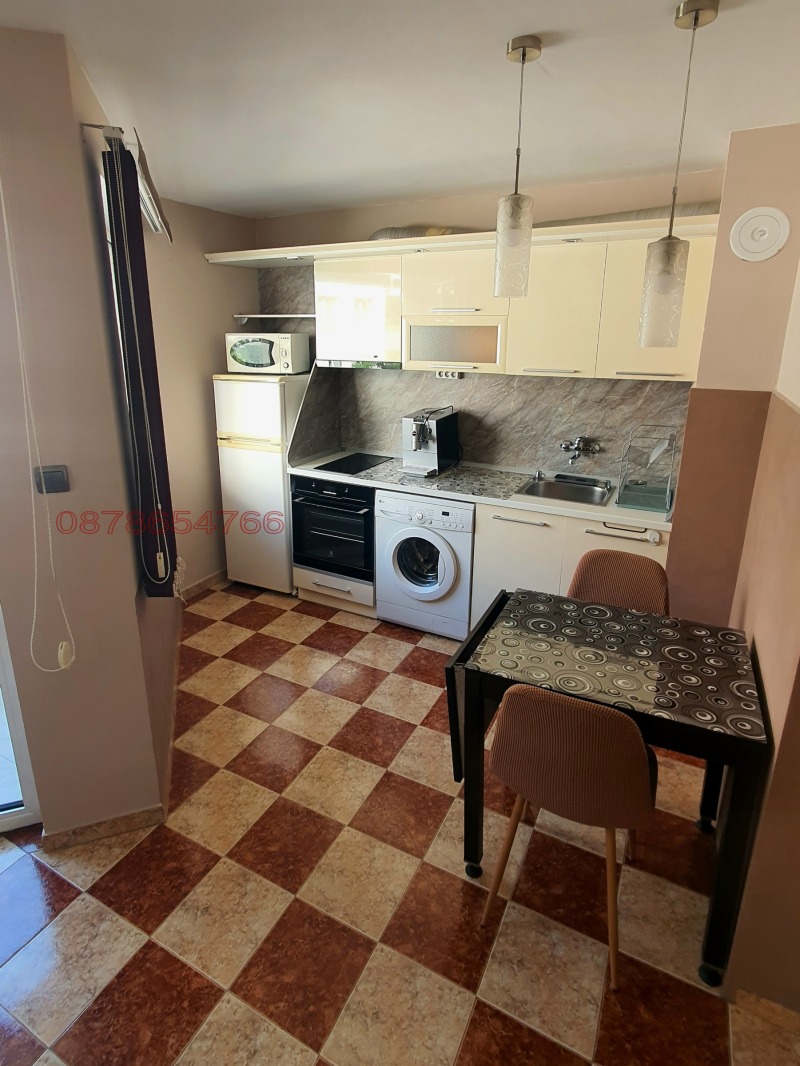 Под наем 2-СТАЕН, град София, Белите брези • 450 € / 880.12 лв. • 13045685 1 — Holmes.bg Под наем 2-СТАЕН, град София, Белите брези • 450 € / 880.12 лв. • 13045685 1