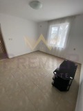 Под наем ЕТАЖ ОТ КЪЩА, град Варна, Колхозен пазар • 210 € • 87684617 8 — Holmes.bg Под наем ЕТАЖ ОТ КЪЩА, град Варна, Колхозен пазар • 210 € • 87684617 8