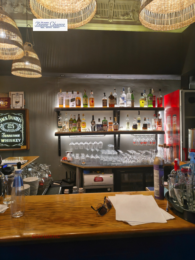 Под наем ЗАВЕДЕНИЕ, град София, Център • 3000 € / 5867.49 лв. • 82819087 1 — Holmes.bg Под наем ЗАВЕДЕНИЕ, град София, Център • 3000 € / 5867.49 лв. • 82819087 1