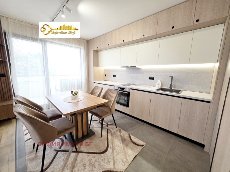 Под наем 3-СТАЕН, град София, Младост 4 • 880 € • 21196681 1 — Holmes.bg Под наем 3-СТАЕН, град София, Младост 4 • 880 € • 21196681 1
