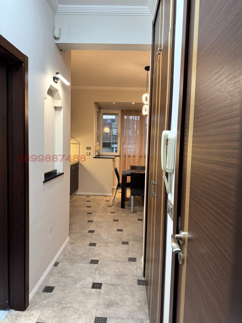 Под наем 3-СТАЕН, град София, Център • 900 € • 95138434 1 — Holmes.bg Под наем 3-СТАЕН, град София, Център • 900 € • 95138434 1