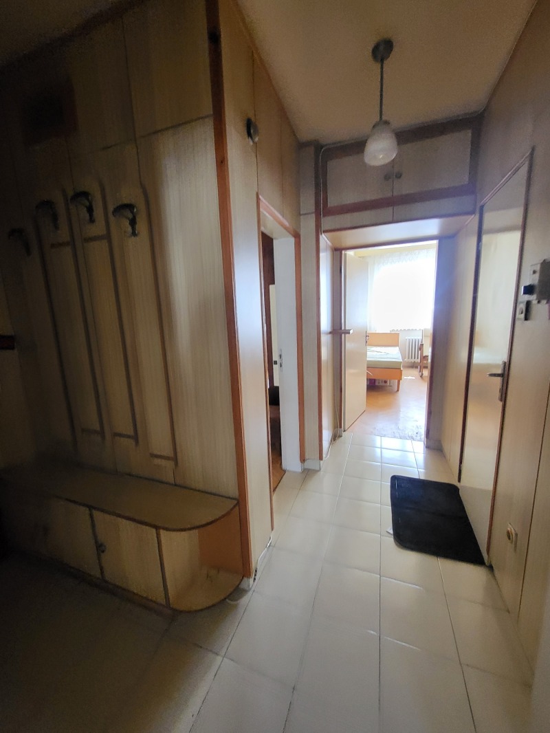 Под наем 2-СТАЕН, град Плевен, Идеален център • 240 € / 469.40 лв. • 32413128 1 — Holmes.bg Под наем 2-СТАЕН, град Плевен, Идеален център • 240 € / 469.40 лв. • 32413128 1