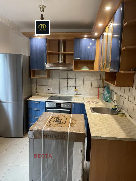 Под наем 3-СТАЕН, град София, Медицинска академия • 1450 лв. / 741.37 € • 71862067 1 — Holmes.bg Под наем 3-СТАЕН, град София, Медицинска академия • 1450 лв. / 741.37 € • 71862067 1