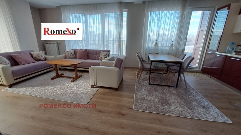 Под наем 3-СТАЕН, град Пловдив, Тракия • 550 € / 1075.71 лв. • 40589238 1 — Holmes.bg Под наем 3-СТАЕН, град Пловдив, Тракия • 550 € / 1075.71 лв. • 40589238 1