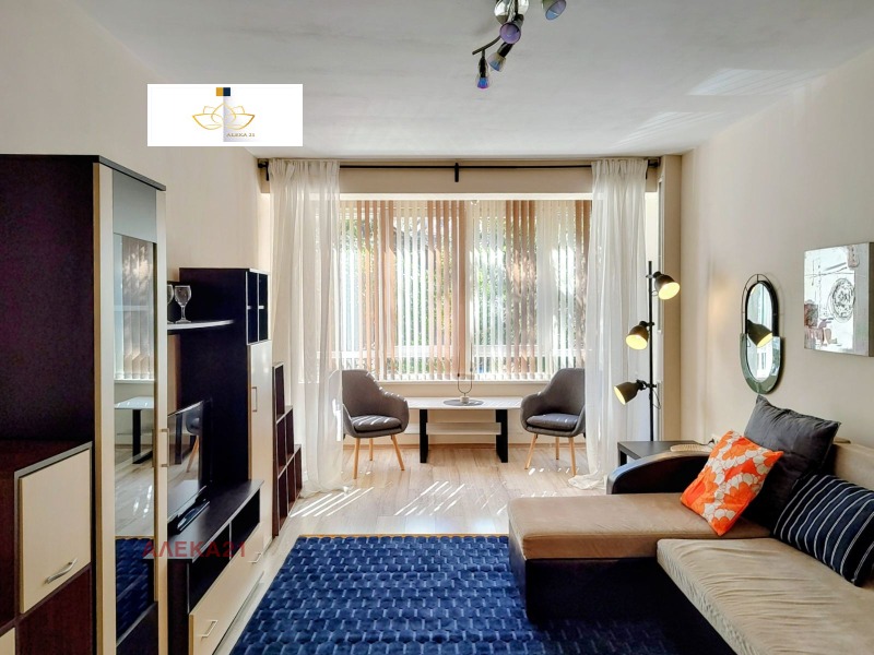 Под наем 3-СТАЕН, град София, Изток • 900 € • 47701349 1 — Holmes.bg Под наем 3-СТАЕН, град София, Изток • 900 € • 47701349 1