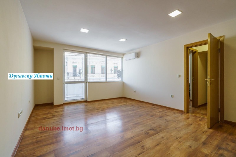 Под наем ОФИС, град Русе, Център • 515 € • 71241326 1 — Holmes.bg Под наем ОФИС, град Русе, Център • 515 € • 71241326 1