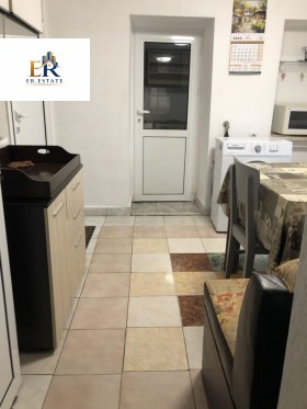 Обява Дава под наем 1-СТАЕН,град Плевен, Широк център