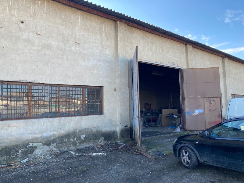 Под наем СКЛАД, град София, Христо Ботев • 3600 € / 7040.99 лв. • 72754056 1 — Holmes.bg Под наем СКЛАД, град София, Христо Ботев • 3600 € / 7040.99 лв. • 72754056 1