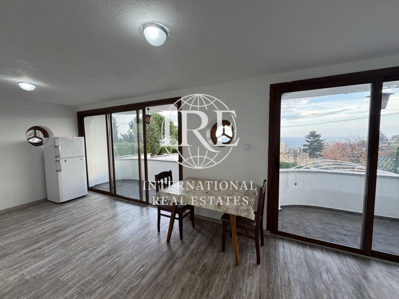 Под наем 3-СТАЕН, град Варна, к.к. Чайка • 450 € / 880.12 лв. • 73288222 1 — Holmes.bg Под наем 3-СТАЕН, град Варна, к.к. Чайка • 450 € / 880.12 лв. • 73288222 1