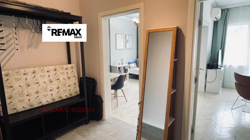 Под наем 2-СТАЕН, град Варна, Център • 700 € • 92828887 1 — Holmes.bg Под наем 2-СТАЕН, град Варна, Център • 700 € • 92828887 1