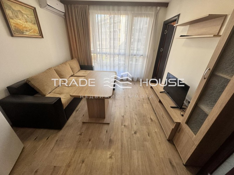 Под наем 2-СТАЕН, град Пловдив, Христо Смирненски • 750 лв. / 383.47 € • 57734612 1 — Holmes.bg Под наем 2-СТАЕН, град Пловдив, Христо Смирненски • 750 лв. / 383.47 € • 57734612 1