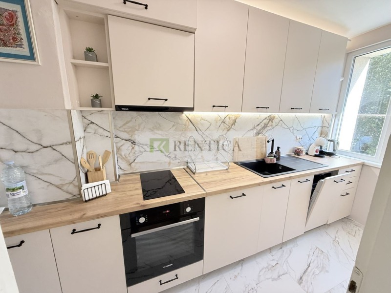 Под наем 2-СТАЕН, град Варна, Спортна зала • 700 € • 83736133 1 — Holmes.bg Под наем 2-СТАЕН, град Варна, Спортна зала • 700 € • 83736133 1