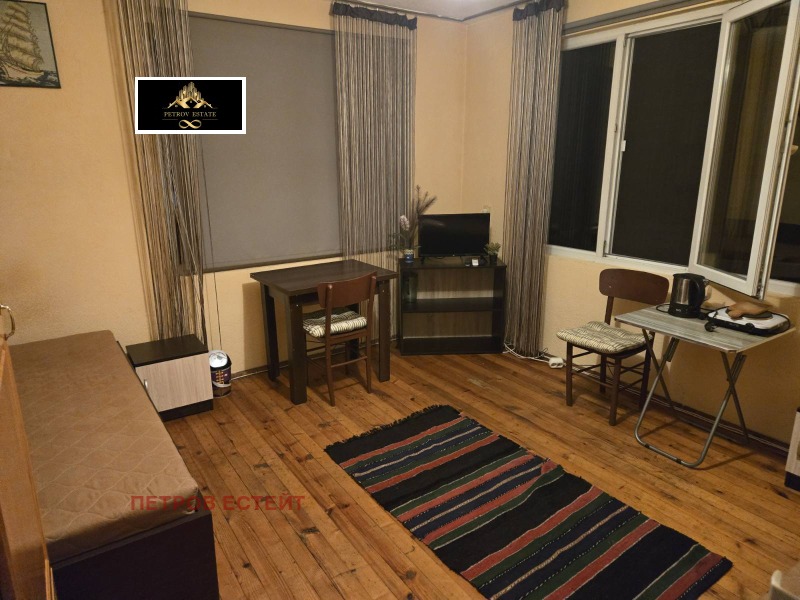Под наем СТАЯ, област Пазарджик, гр. Велинград • 210 € • 75012010 1 — Holmes.bg Под наем СТАЯ, област Пазарджик, гр. Велинград • 210 € • 75012010 1
