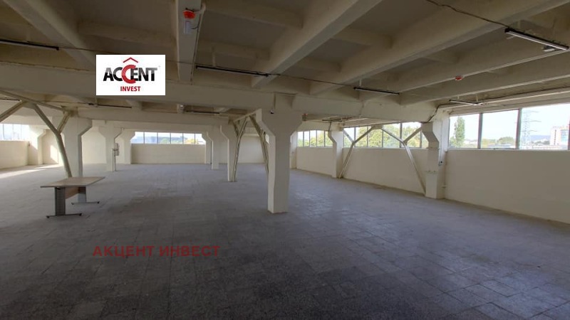 Под наем СКЛАД, град Варна, Западна промишлена зона • 2275 € • 88460408 1 — Holmes.bg Под наем СКЛАД, град Варна, Западна промишлена зона • 2275 € • 88460408 1