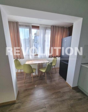 Обява Дава под наем 2-СТАЕН,град Варна, Център