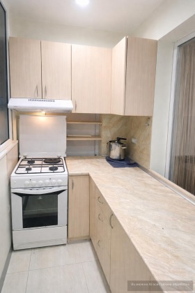 Обява Дава под наем 2-СТАЕН,град Пловдив, Тракия>