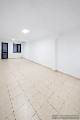 ОФИС, 84 m2 - Holmes.bg ОФИС, 84 m2