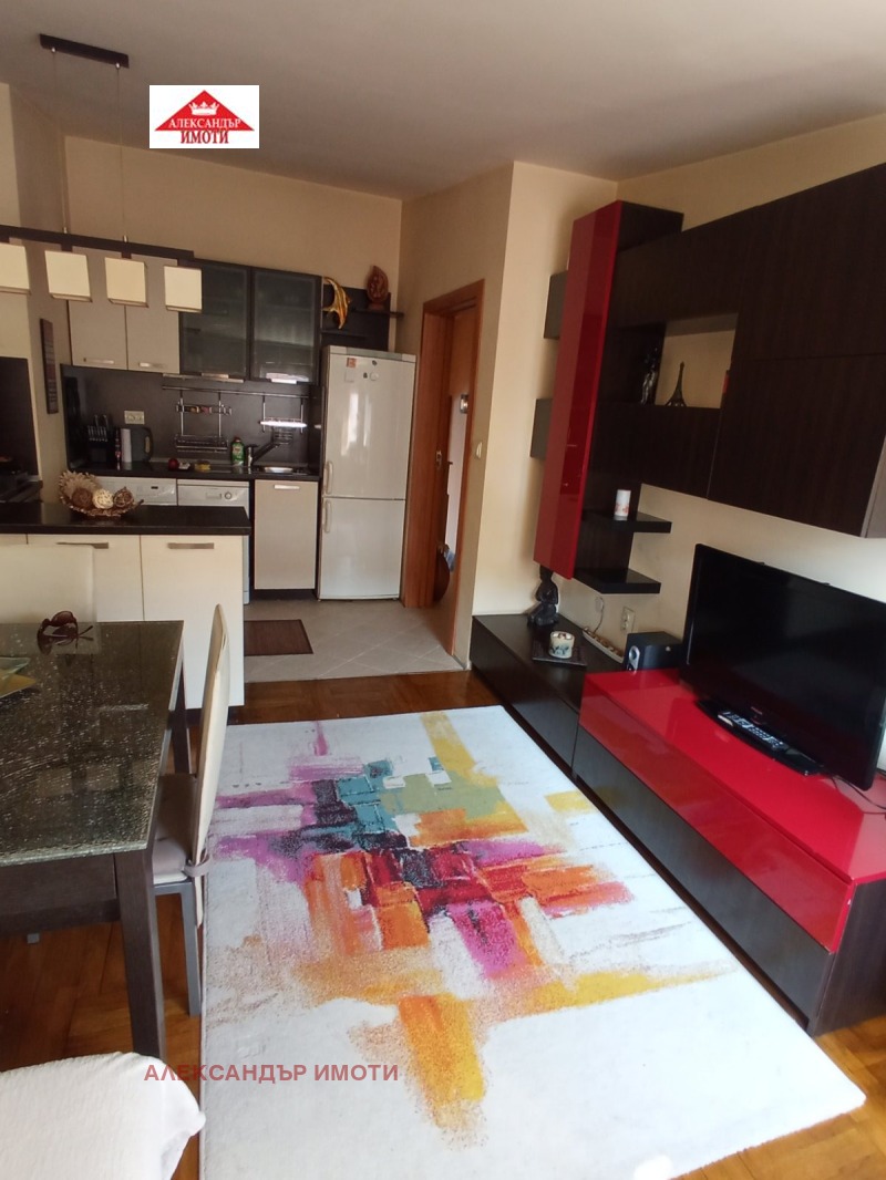 Под наем 3-СТАЕН, град София, Бъкстон • 500 € / 977.91 лв. • 17074907 1 — Holmes.bg Под наем 3-СТАЕН, град София, Бъкстон • 500 € / 977.91 лв. • 17074907 1