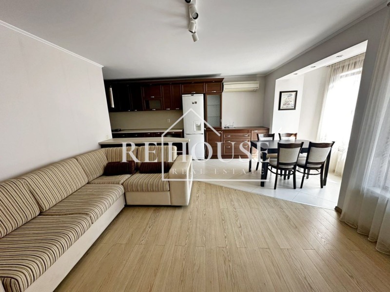 Под наем 3-СТАЕН, град Варна, Лятно кино Тракия • 950 € / 1858.04 лв. • 58003199 1 — Holmes.bg Под наем 3-СТАЕН, град Варна, Лятно кино Тракия • 950 € / 1858.04 лв. • 58003199 1